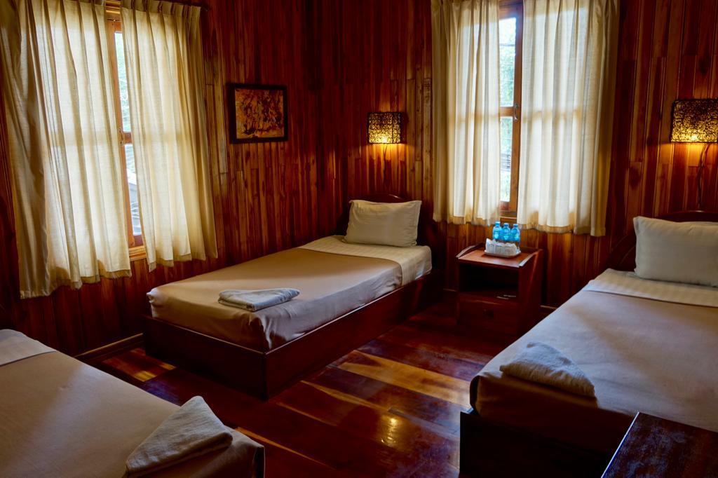 Rimvang Guesthouse Луанг Прабанг Екстериор снимка